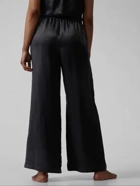 ATHLETA Calm Cool Wide Leg Satin Sleep Pants Black Elastic Waist Size XXS $99